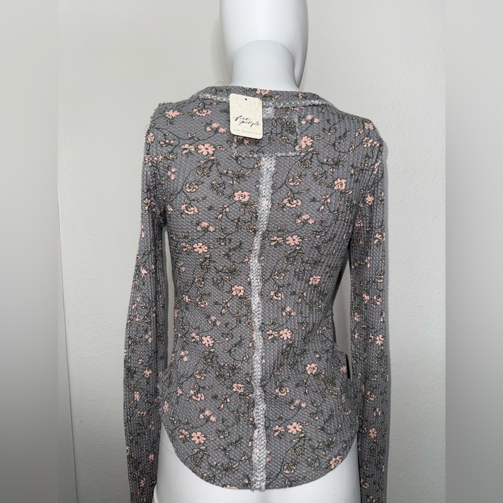 Free People NWT We The Free Pretty Little Thermal - Picture 4 of 5